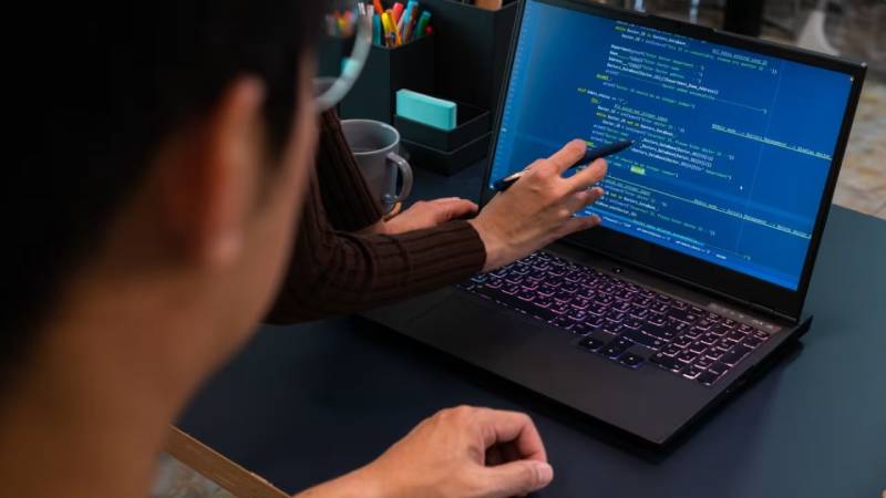 桥西区工业软件定制开发：破局传统制造数字化转型的“精准钥匙”
